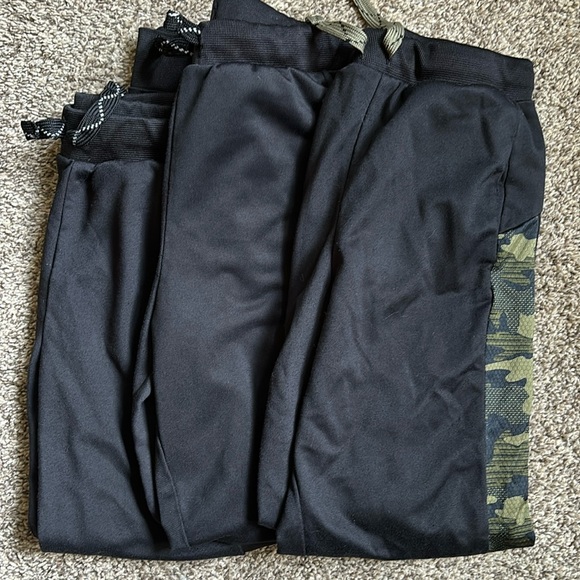 Lot of 3 Jumping Beans Boys Active Joggers, size 7 - Picture 1 of 8